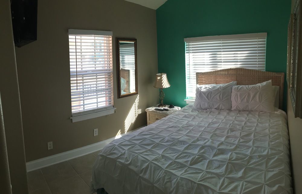 Blue Waters Treasure Island Villa St. Pete Beach Exterior photo